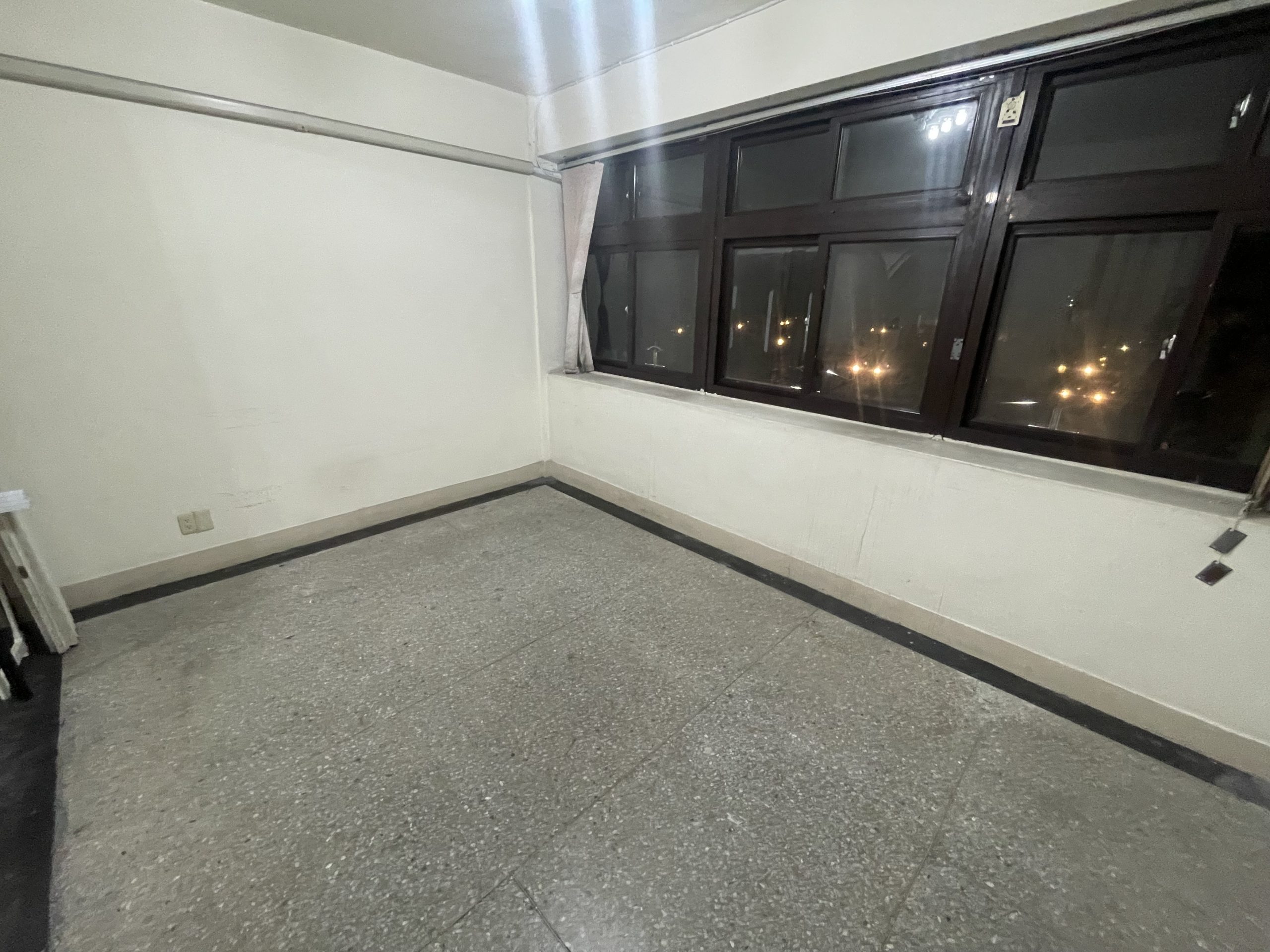 DFADBE3A-DA97-4764-BEDA-0C6708126602_0